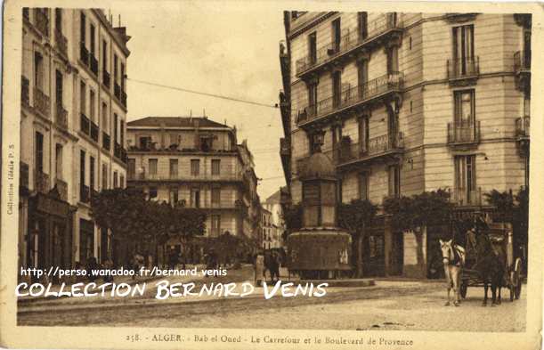 Le carrefour et le boulevard de Provence...et la "vespasienne"...