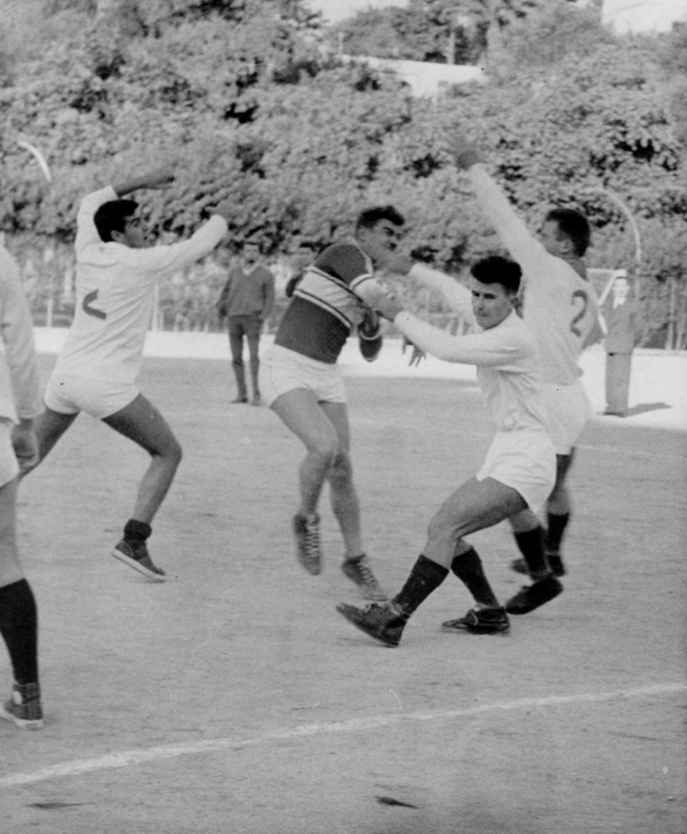 Au stade d'El Biar - 29.01.1959 .