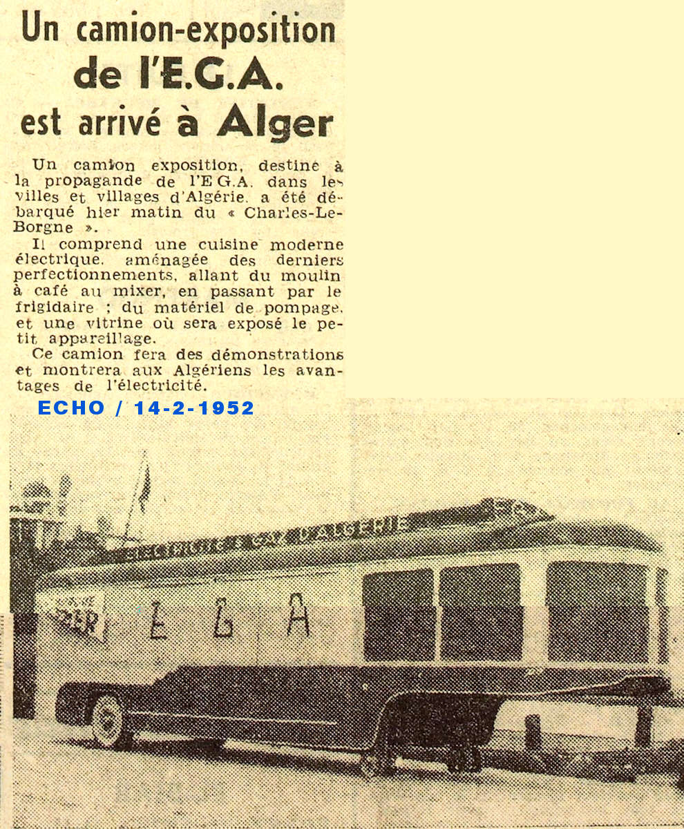 Un camion-exposition de |'E.G.A. est arrivé à Alger