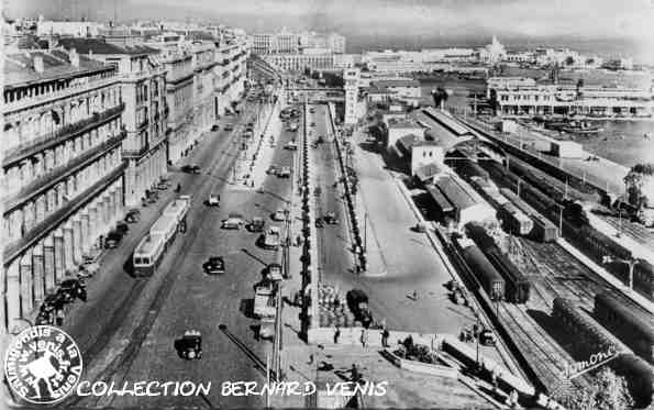Alger, le boulevard de la République et la gare
