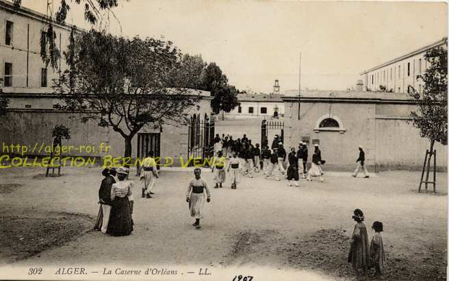 Entrée de la caserne d'orléans en 1907 