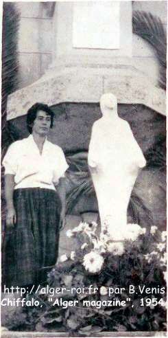 Mlle Geneviève Courtot, élève des Beaux-Arts d'Alger qui réoliso Io statue de Notre. Dame de la Mer.