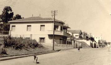 La rue principale du Clos Saint Jean en 1963 