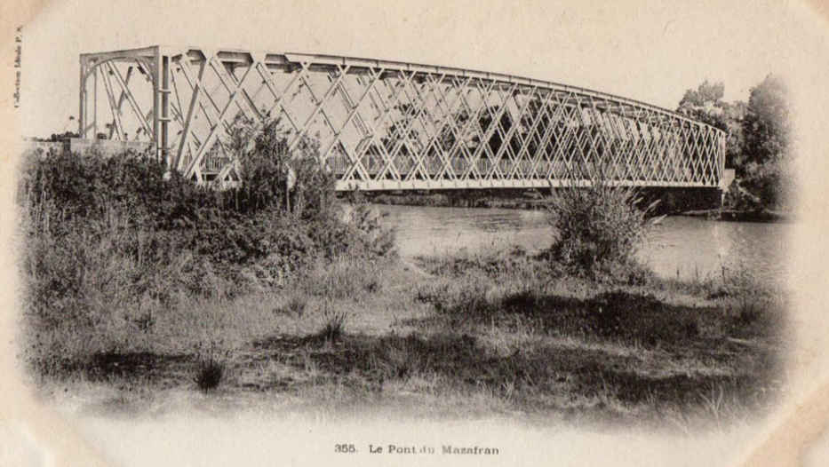 Le veux pont de chemin de fer du Mazafran va disparaître 
