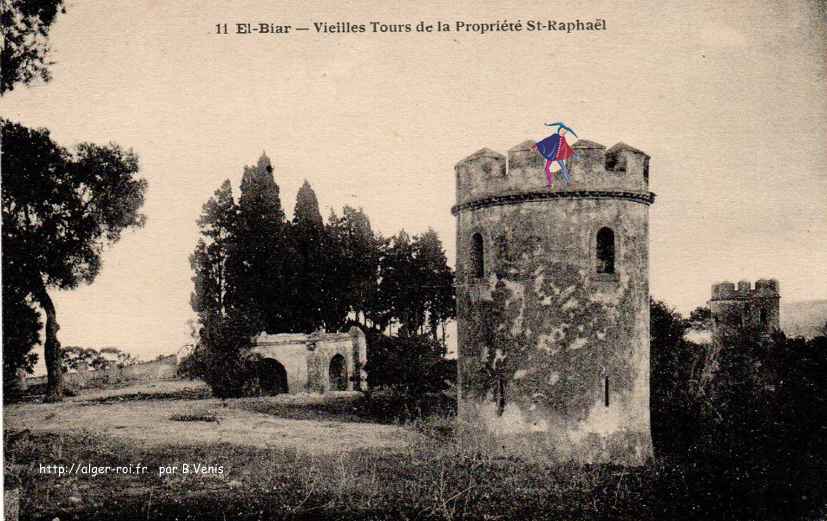 Vieilles tours de la propriété Saint-Raphaël