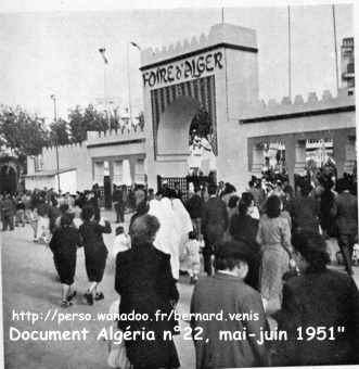 La porte monumentale de la Foire d'Alger