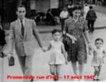 Place Bugeaud : Mes parents, mon frère et moi