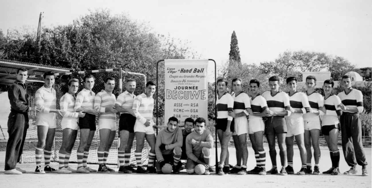 Tournoi des grandes marques au Stade d'El Biar le 16 novembre 1960 . 