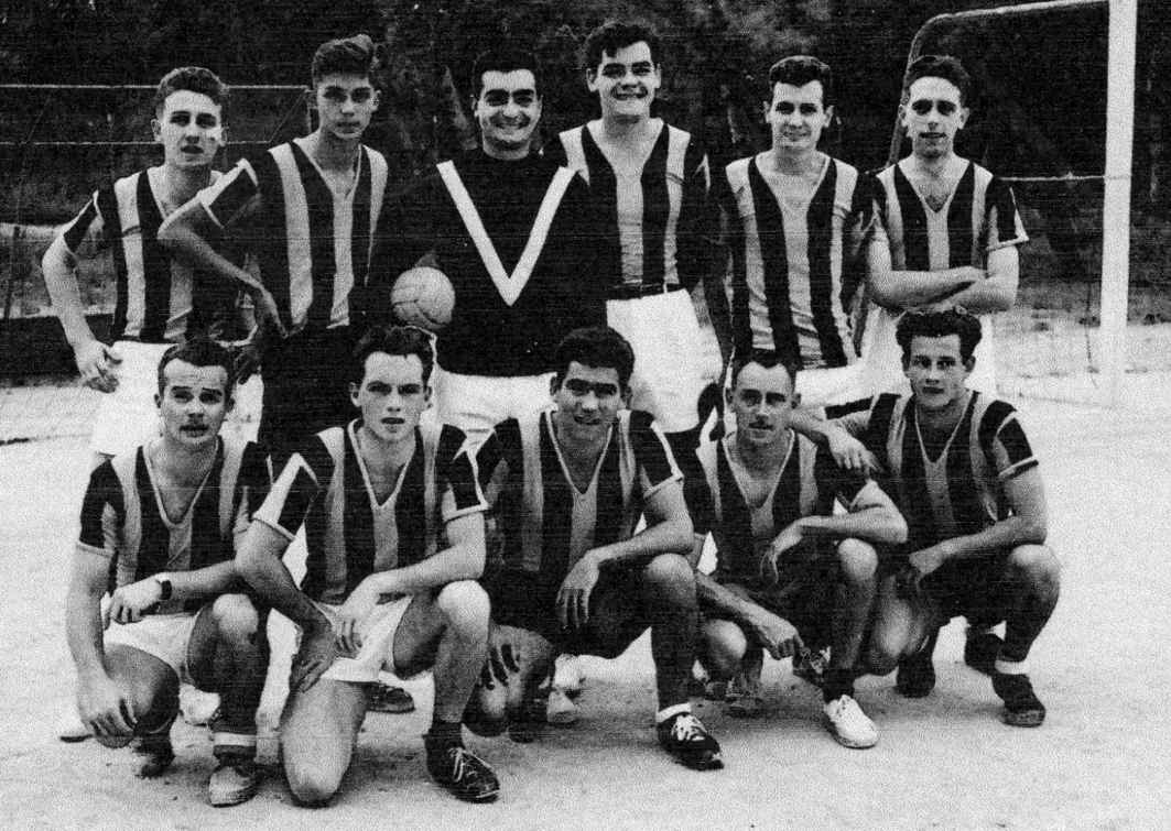 Handball à 11 - Équipe seniors du HBCA (handball club algérois - 1953