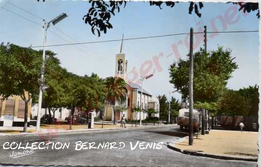 l'église et la route d'Alger